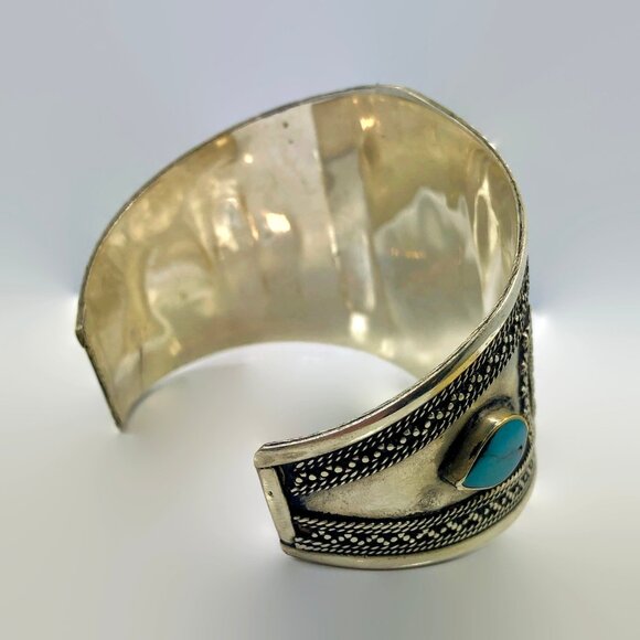 Kuchi Bracelet, Middle Eastern, Vintage Bracelet, Turquoise, Silver Wide Cuff - Picture 5 of 5